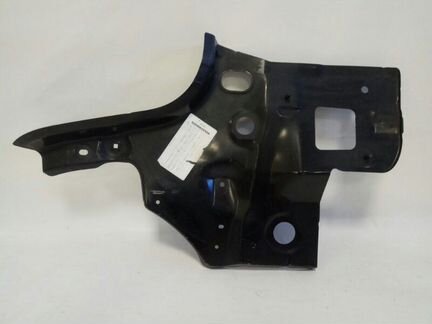 Кронштейн фонаря Skoda Rapid 1 2013-2020