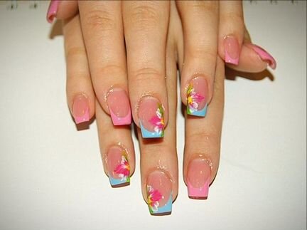 Наращивание ногтей