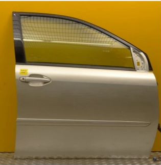 Дверь передняя правая Lexus RX 300/330/350/400h 20