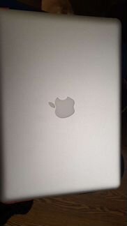 Ноутбук Apple MacBook Pro 13,2010