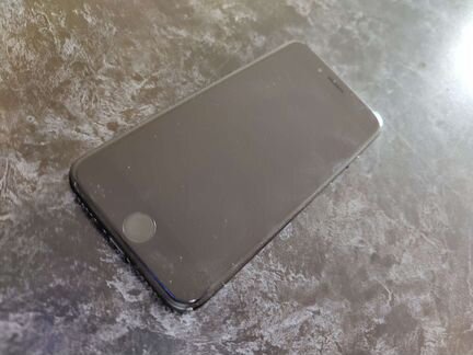 Телефон iPhone 7 256gb + airpods