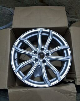 Диск Литой R18 Toyota RAV4