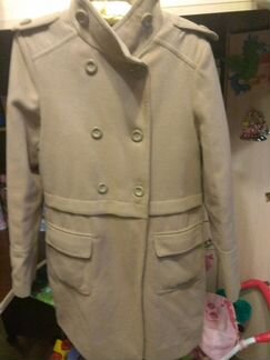 Пальто в хорошем состоянии на размер 42-46