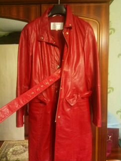 Плащ кожаный б/у,в очень хорошем состоянии