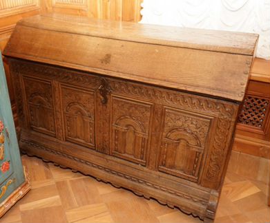 Сундук начяло 18-го века