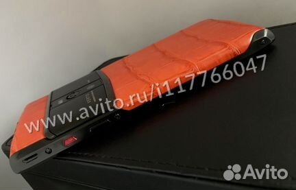 Vertu Signature Touch Orange Alligator