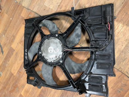 Bmw E91 Вентилятор в сборе / бмв Е91