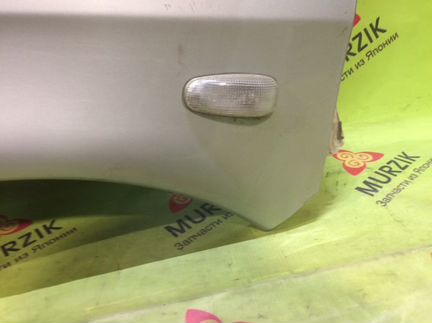 Крыло левое Mercedes V-Class W638 111.980 2.3L