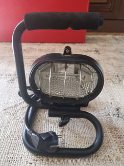 Прожектор галогенный 150w