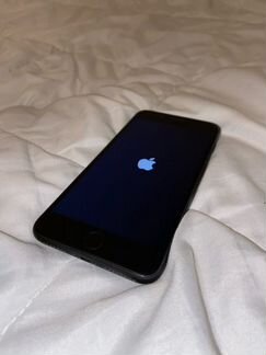 Телефон iPhone