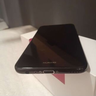 Телефон Huawei nova2