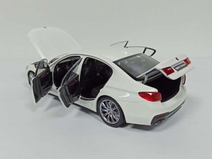 Bmw 5series G30 Kyosho 1:18