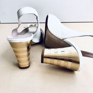 Босоножки Fabiani