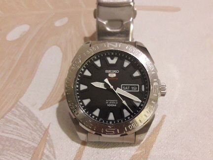 Часы seiko 5 sports