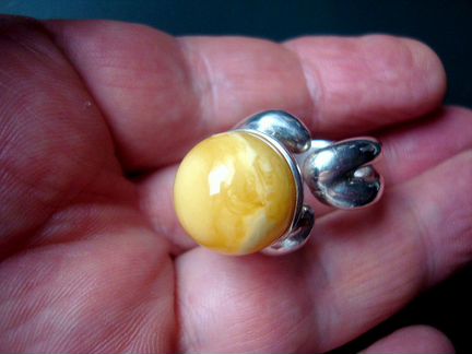 Янтарь кольцо серебро