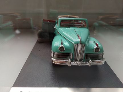 Зис-110Б фаэтон 1950 г. с двумя фигурками 43002G