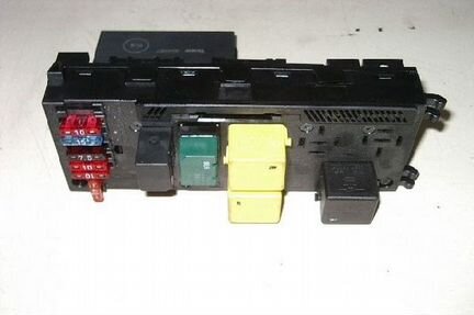 Мерседес 210 блок предохранителей 0025451901