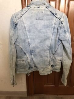 Куртка джинсовая