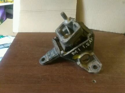 Опора двс Mondeo 93-96