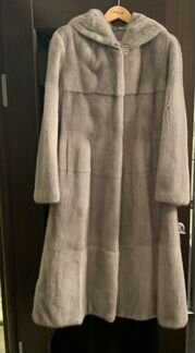 Шуба из голубой норки