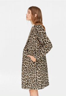 Пальто леопард Stradivarius