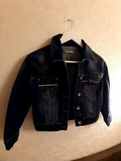 Джинсовая куртка