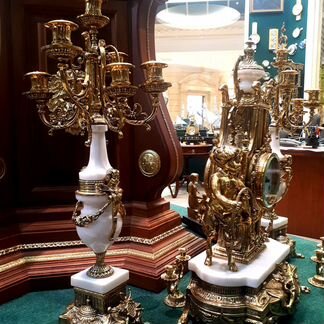 Каминные часы с канделябрами К.Мозер