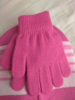 Шапочка и перчатки на 52 и 54