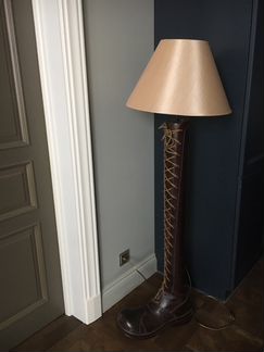 Светильник напольный