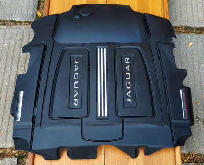 Накладка двигателя Jaguar XJ X351 Supercharged