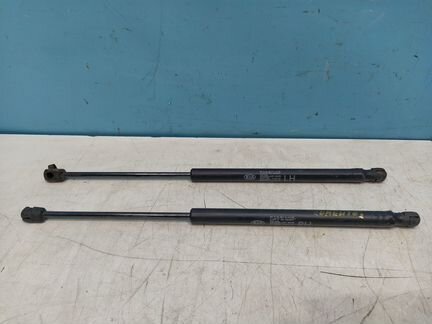 Амортизаторы крышки багажника Kia Sorento 2 XM