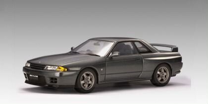 Nissan Skyline GTR R32 1/18
