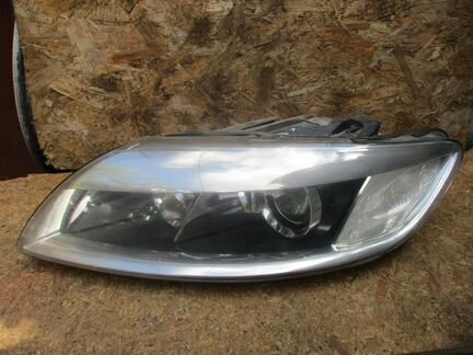 Фара левая Xenon Audi Q7 (2007-2010г.в.)