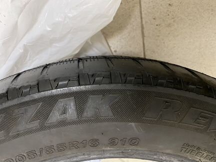 Автошина R16 205/55 Bridgestone Blizzak Revo 2
