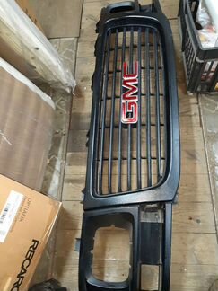 Решетка радиатора GMC Savanna фургон