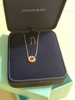 Подвеска Tiffany с бриллиантами и тигровым глазом