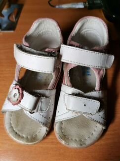 Обувь для девочки 22 размер пакетом б/у