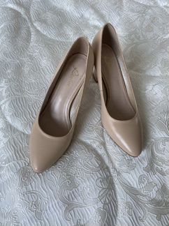 Туфли лодочки бежевые