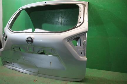 Дверь багажника Nissan Terrano 3 2014