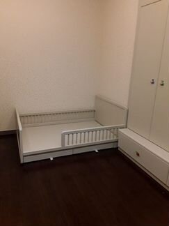 Кровать для детей и подростков из массива бука