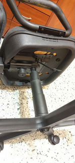 Компьютерное кресло / офисный стул с регулировками