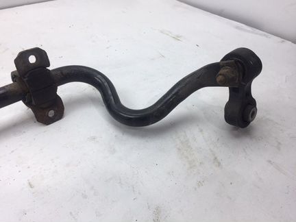 Стабилизатор задний Audi Q5 3.2 FSI 2010