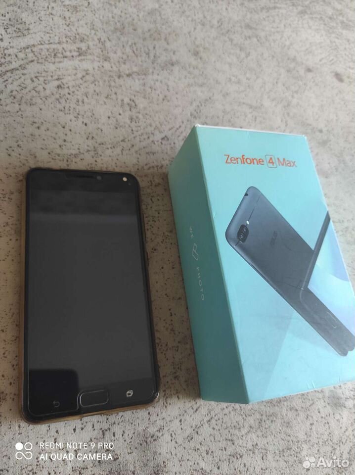 Продам смартфон asus