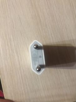 Оригинальный зарядник на iPhone
