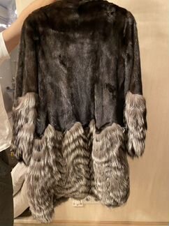 Шуба из норки с чернобуркой