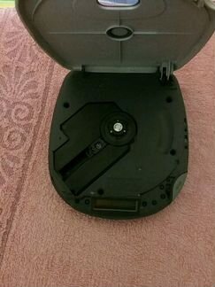 Отдам плеер,б/у