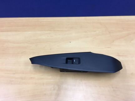 Блок стеклоподъемника задний левый Мазда 6 gj mazd