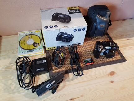 Nikon Coolpix 5400