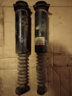 Задние амортизаторы Нивомат Volvo S60 S80