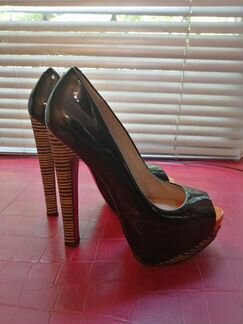 Модные туфли Basconi. Высокий каблук